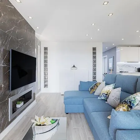 公寓 The One - Luxury Stylish With Sea View ! *