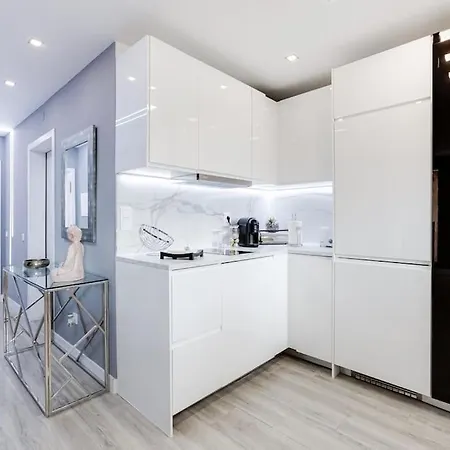 The One - Luxury Stylish With Sea View ! פורטימאו