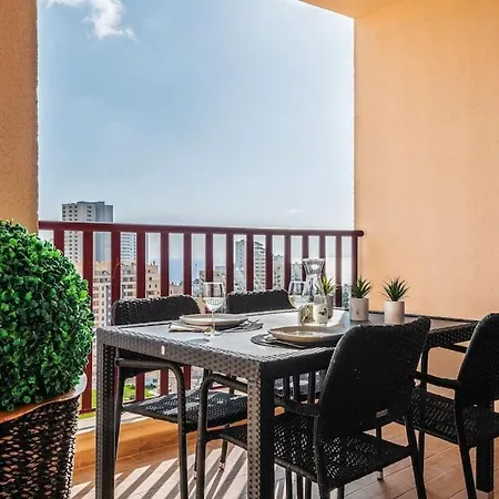 The One - Luxury Stylish With Sea View ! דירה
